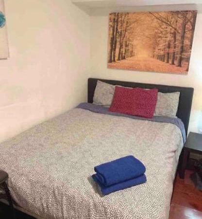 Cozy Rowhouse Next Jhh Apartment Baltimore Bagian luar foto