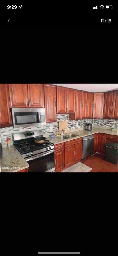 Cozy Rowhouse Next Jhh Apartment Baltimore Bagian luar foto